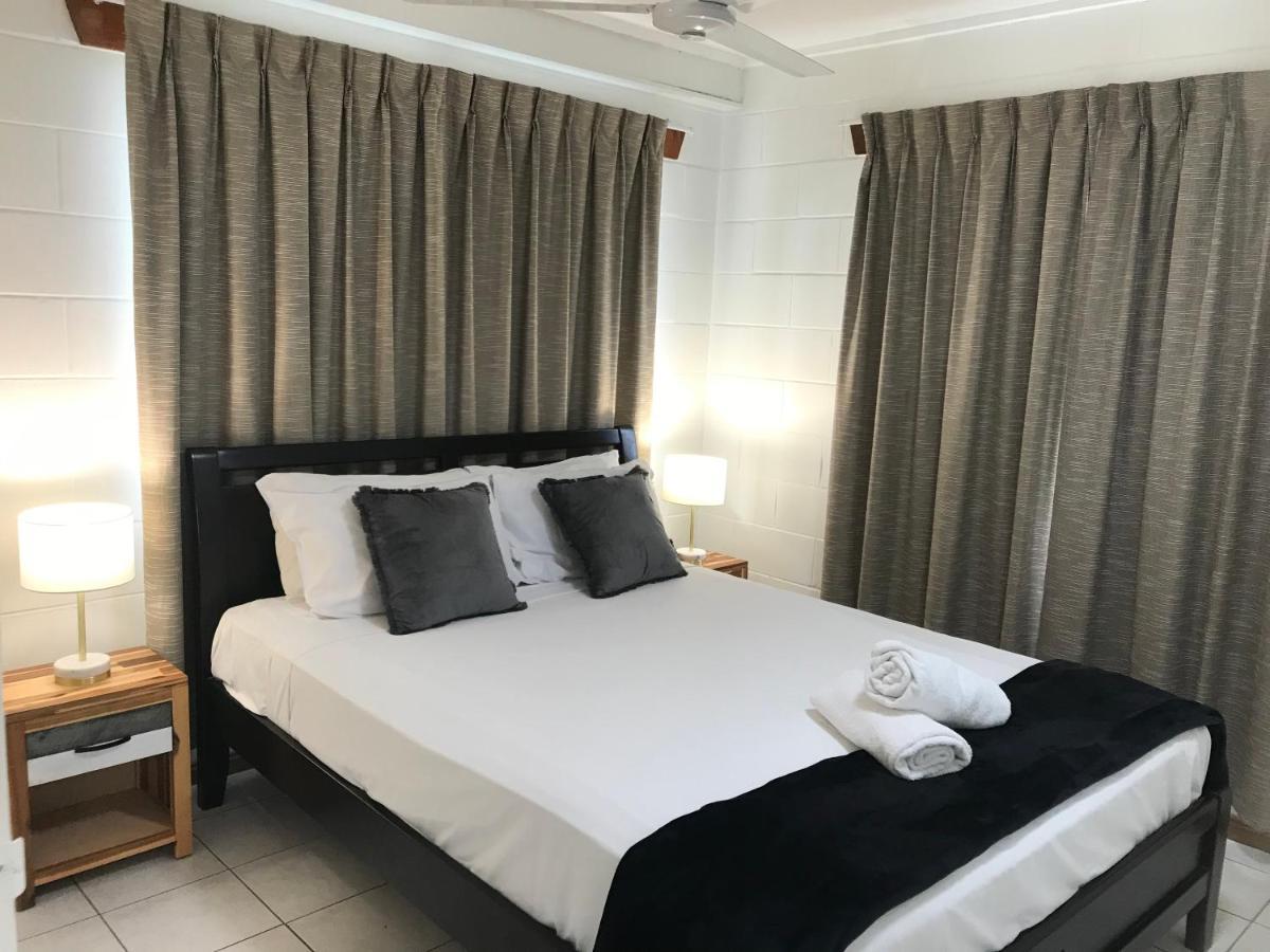 Апартаменты Ocean Breeze Units Боуэн Экстерьер фото